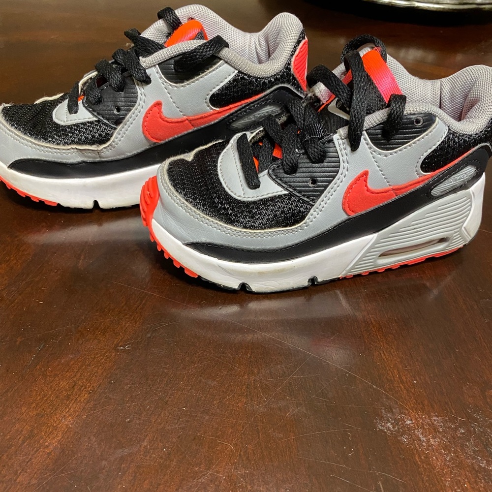 Nike shoes